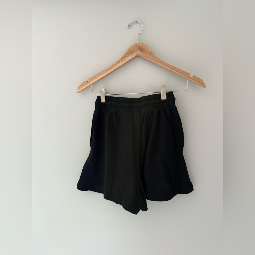H&M basic Sweatshorts - Picture 3 of 4